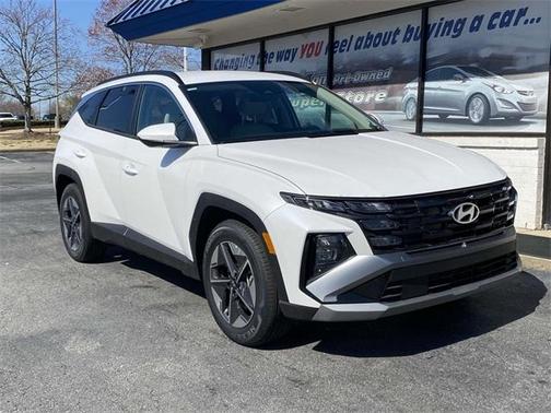 2025 Hyundai TUCSON SEL