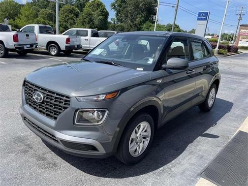 2025 Hyundai VENUE SE