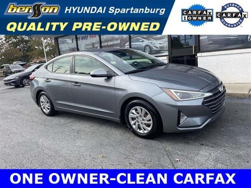 2019 Hyundai ELANTRA SE