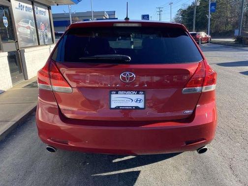 Barcelona Red Metallic 2010 Toyota Venza