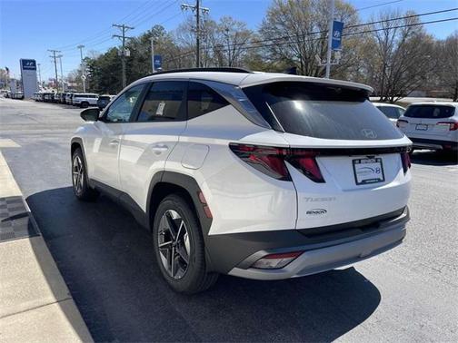 2025 Hyundai TUCSON SEL