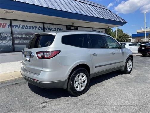 2017 Chevrolet Traverse LS