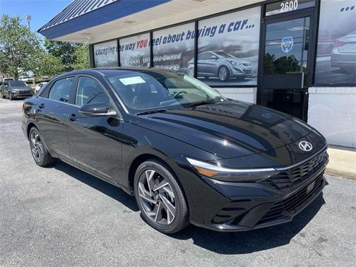 2025 Hyundai ELANTRA HEV Limited