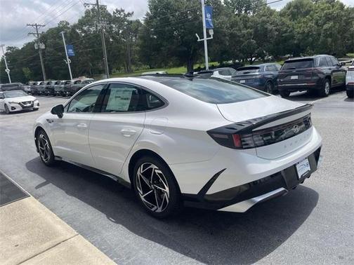 2025 Hyundai SONATA SEL Convenience