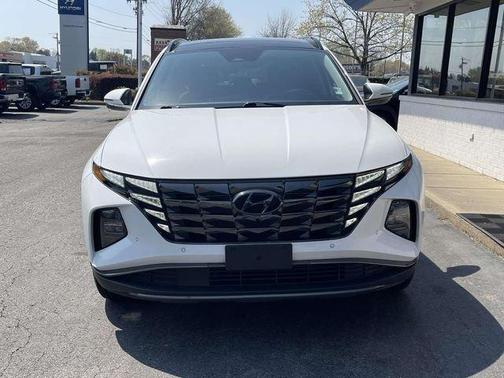 White Pearl 2024 Hyundai TUCSON Limited