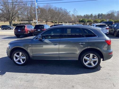 2017 Audi Q5 2.0T Premium Plus