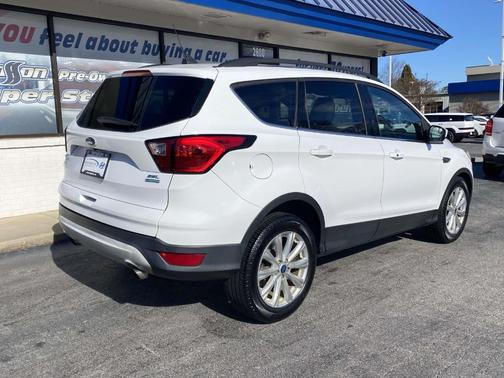 2019 Ford Escape SEL