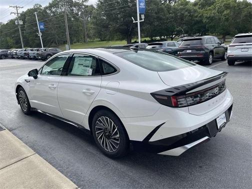2025 Hyundai SONATA Hybrid Limited