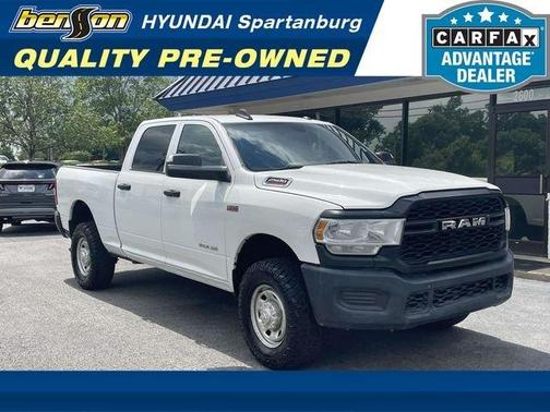 Bright White Clearcoat 2022 RAM 2500 Tradesman