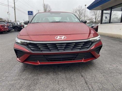 2025 Hyundai ELANTRA SEL Sport