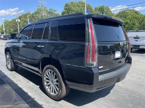 2020 Cadillac Escalade Platinum