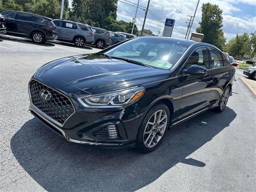 2018 Hyundai SONATA Sport 2.0T