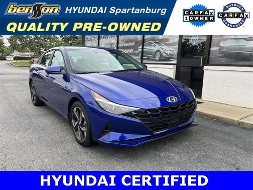 2023 Hyundai ELANTRA SEL