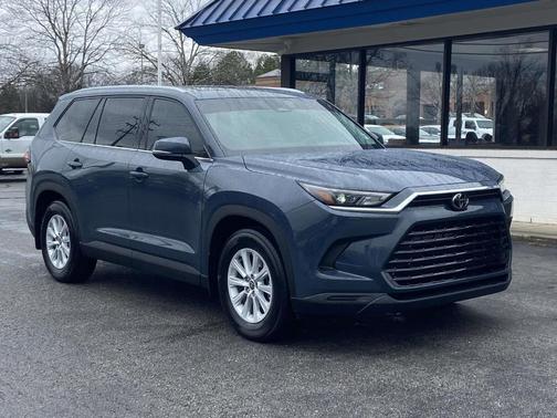 2025 Toyota Grand Highlander Hybrid XLE