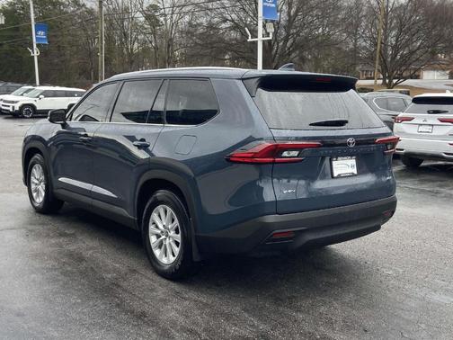 2025 Toyota Grand Highlander Hybrid XLE