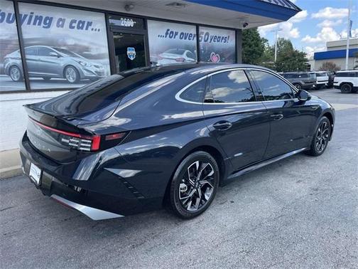 2024 Hyundai SONATA SEL