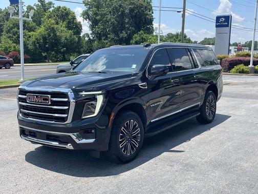 Onyx Black 2025 GMC Yukon XL Elevation