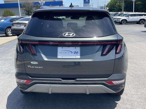 Amazon Gray 2022 Hyundai TUCSON Limited