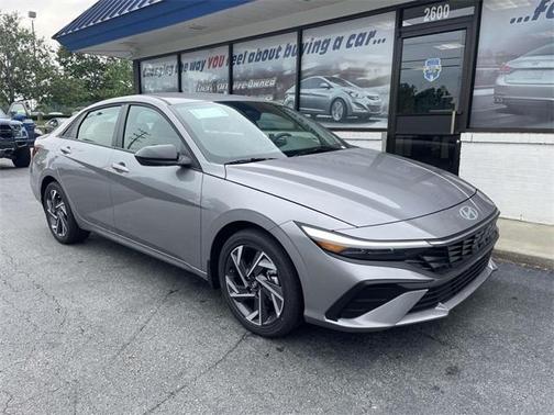 2025 Hyundai ELANTRA HEV SEL