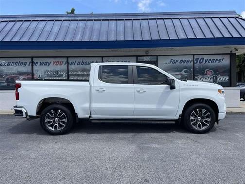 2022 Chevrolet Silverado 1500 RST