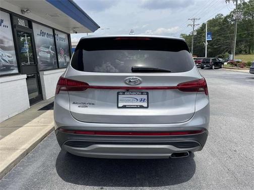 2021 Hyundai SANTA FE SE