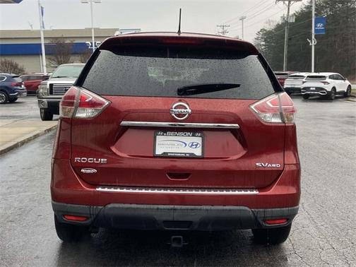 2016 Nissan Rogue SV
