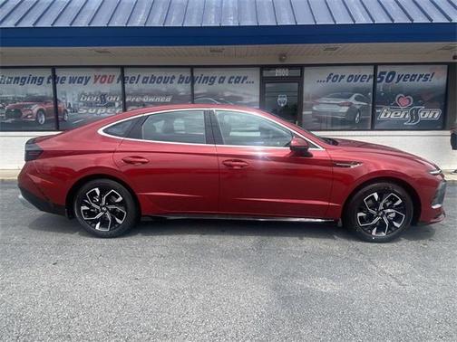 2025 Hyundai SONATA SEL
