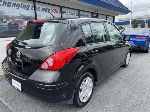 2011 Nissan Versa 1.8 S