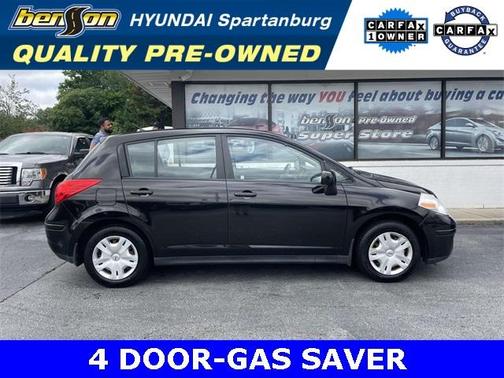 2011 Nissan Versa 1.8 S