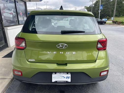 2022 Hyundai VENUE SEL