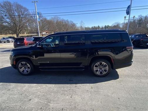 2023 Jeep Wagoneer L Series II