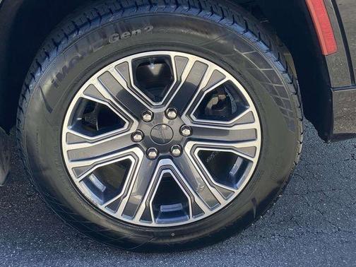 2023 Jeep Wagoneer L Series II