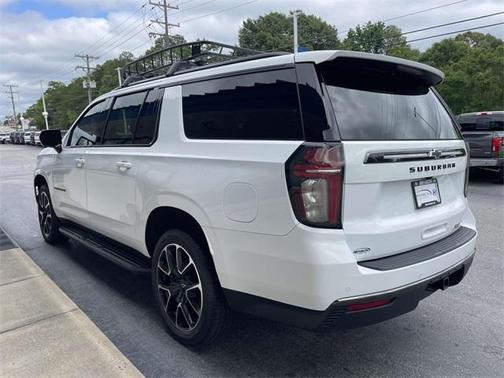 2021 Chevrolet Suburban RST
