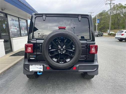 2022 Jeep Wrangler Unlimited 4xe Sahara