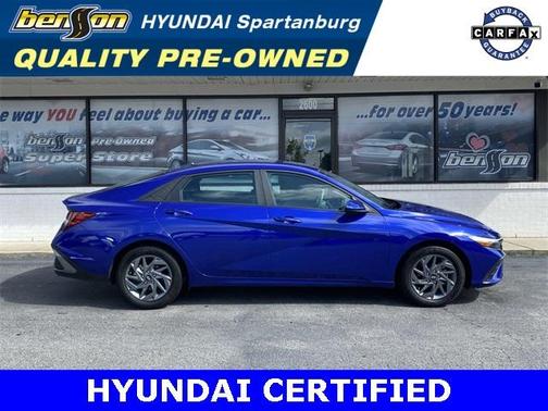 2024 Hyundai ELANTRA SEL