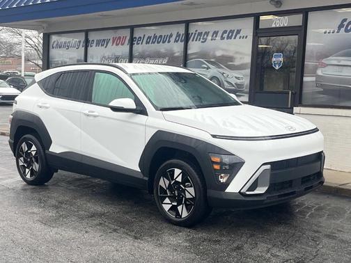 2025 Hyundai KONA SEL
