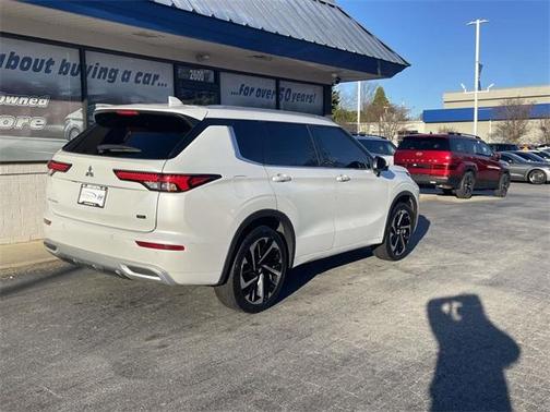2022 Mitsubishi Outlander SEL