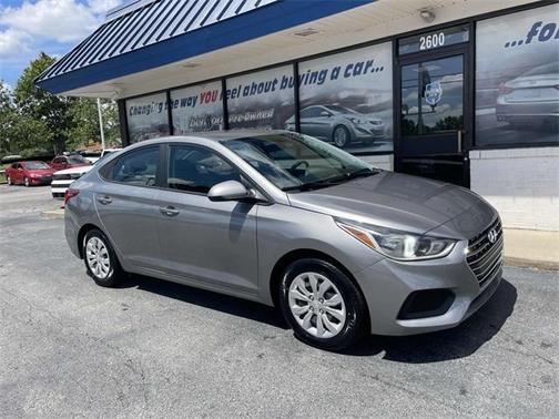2022 Hyundai Accent SE