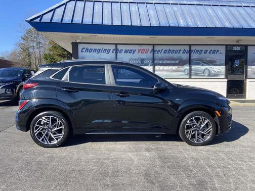 2022 Hyundai KONA N Line