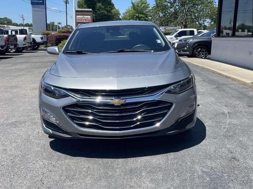 Sterling Gray Metallic 2024 Chevrolet Malibu LT