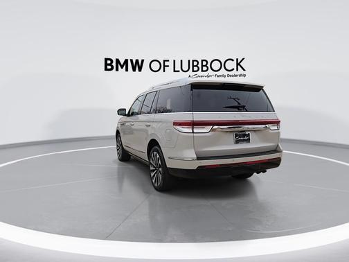 2024 Lincoln Navigator Reserve