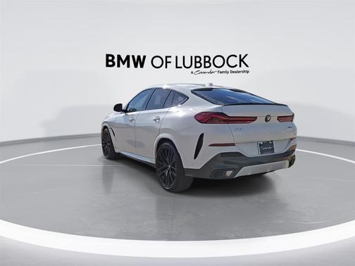 2026 BMW X6 xDrive40i