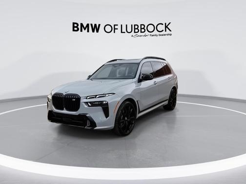 2024 BMW X7 M60i