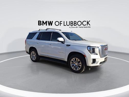 White Frost Tri-Coat 2024 GMC Yukon Denali