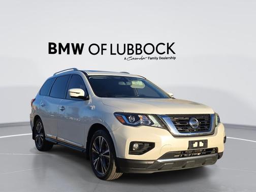 2017 Nissan Pathfinder Platinum