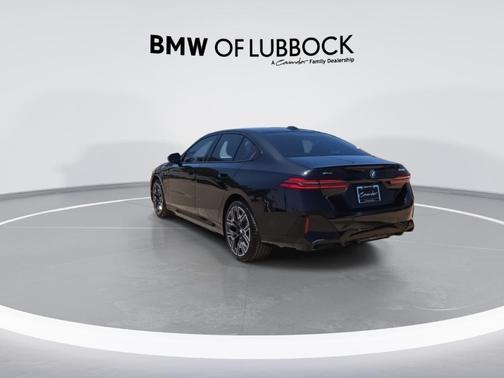 2026 BMW 550e xDrive