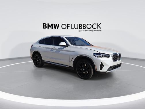 2025 BMW X4 xDrive30i