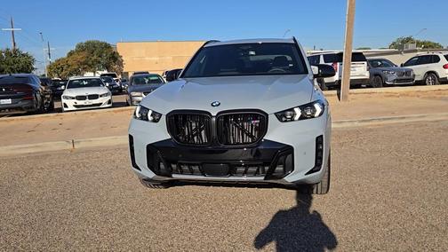 2026 BMW X5 M60i