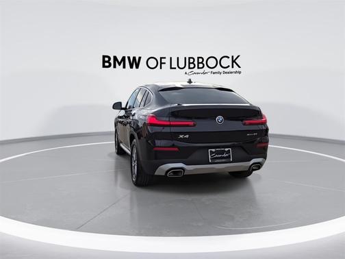 2025 BMW X4 xDrive30i