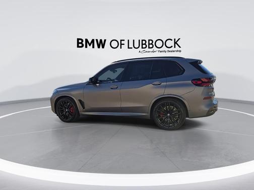 2026 BMW X5 M60i